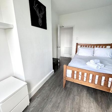 Modern 2 Bed Flat Close To Shoreditch / Free Wi-Fi ロンドン エクステリア 写真