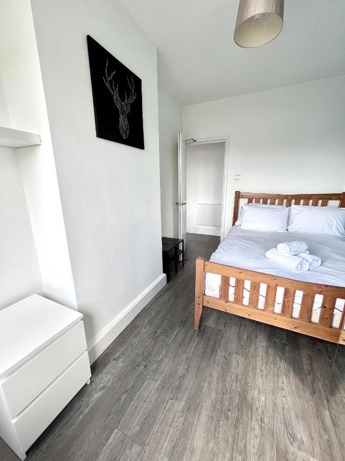 Modern 2 Bed Flat Close To Shoreditch / Free Wi-Fi ロンドン エクステリア 写真